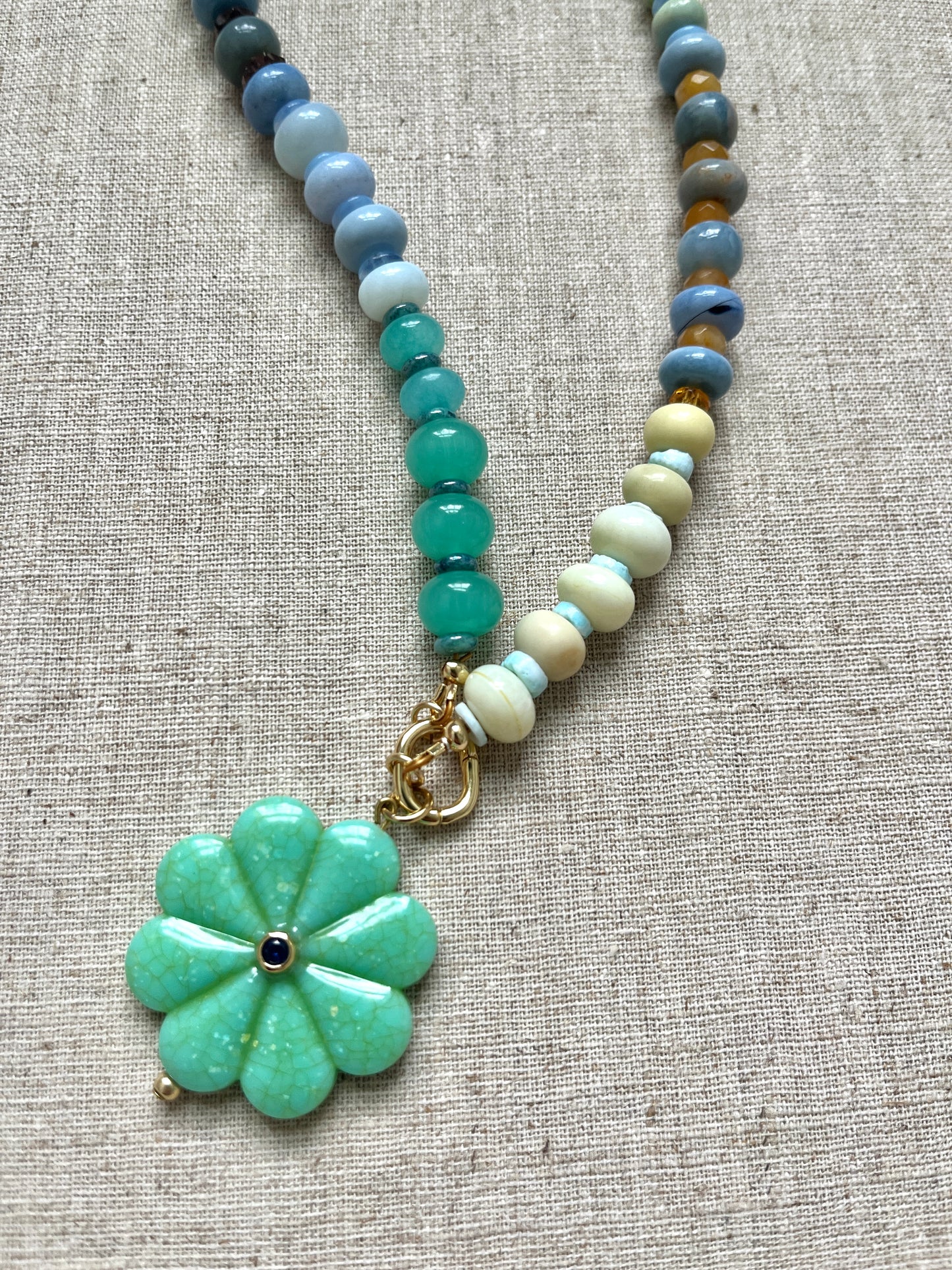 Flower Drop Stone Necklace