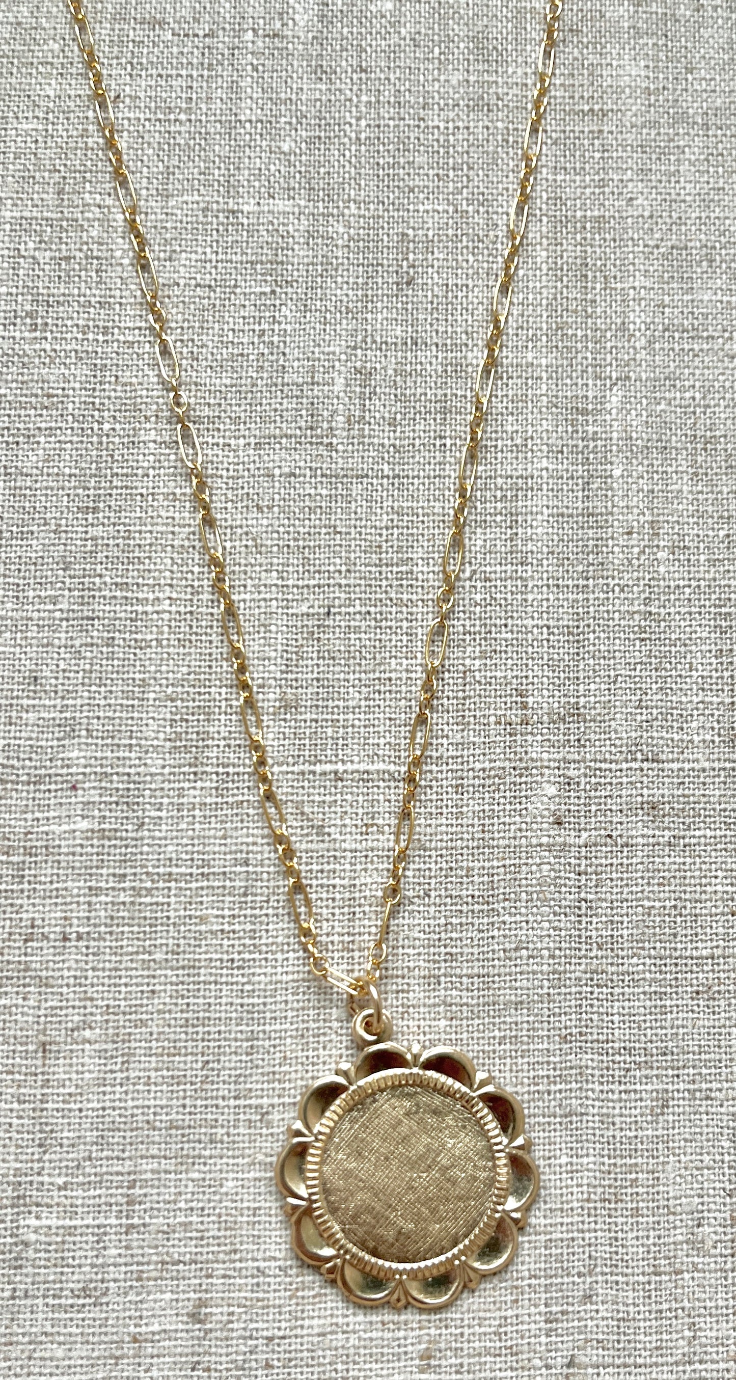 Vintage Pendant Necklace